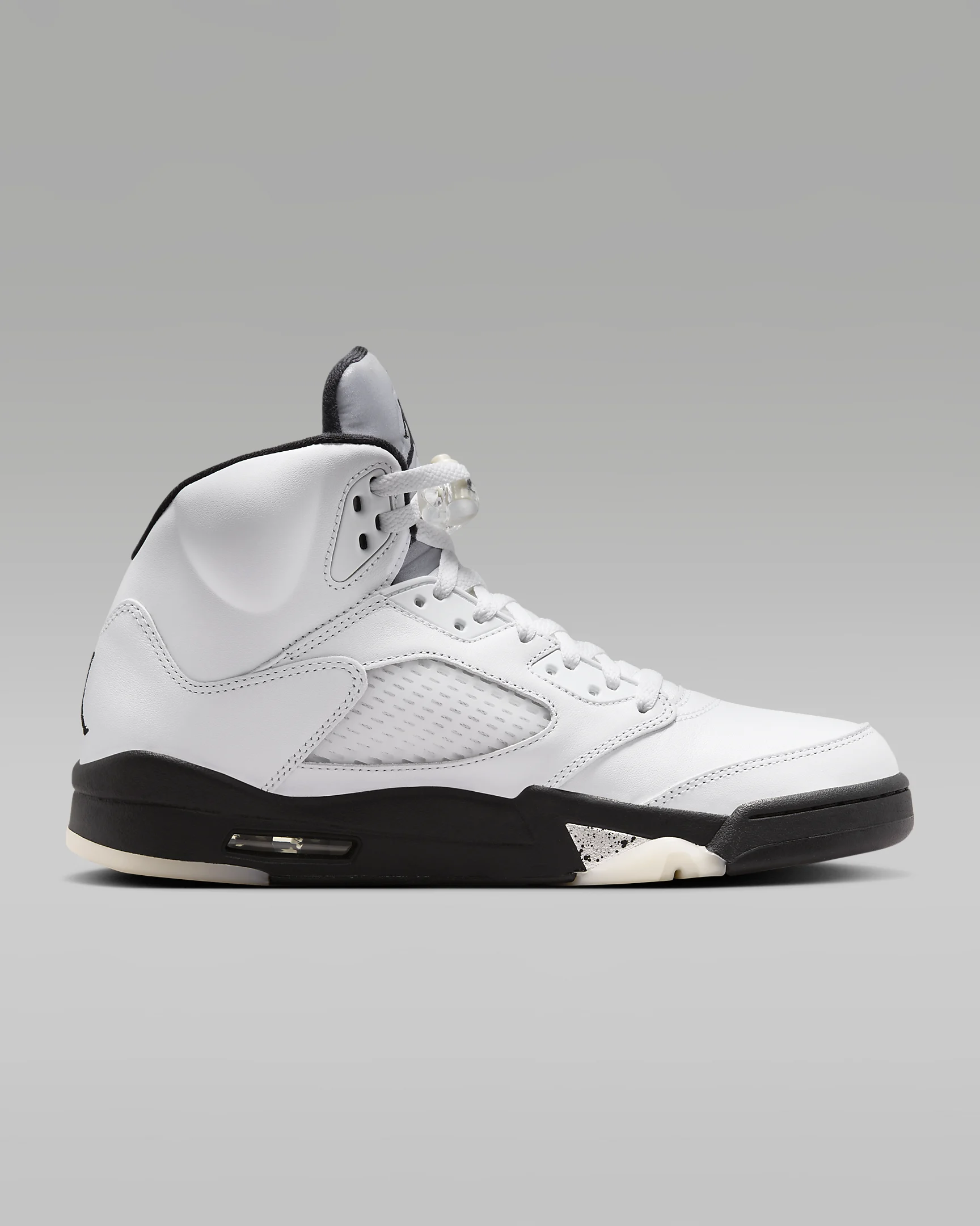 Air Jordan 5 Retro "White and Black"